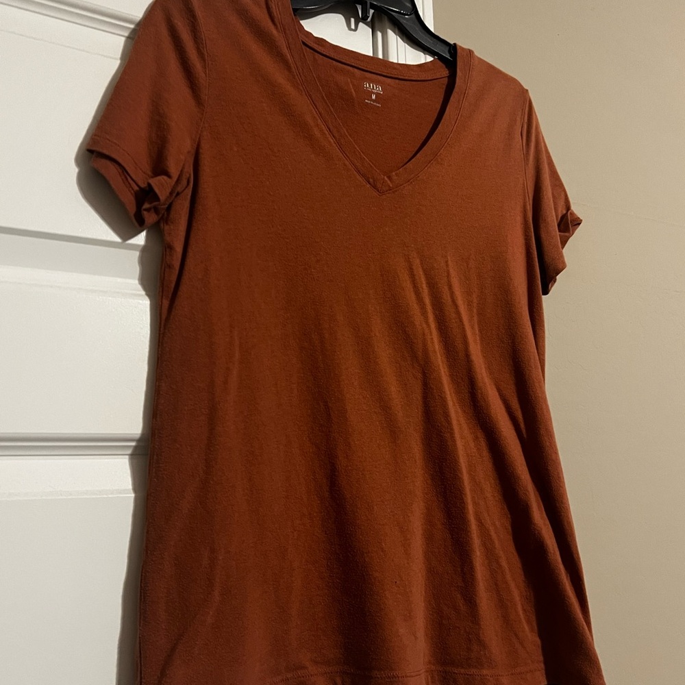 a.n.a Women's Short Sleeve V-Neck Top - Rust